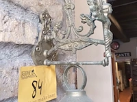 Lot 84 - koperen kloosterbel - afbeelding 2 van  3