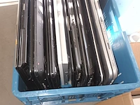 Lot 84 - oude laptops. 10 stuks - afbeelding 3 van  3