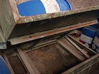 Lot 840 - mobiele kipcontainer - afbeelding 3 van  3
