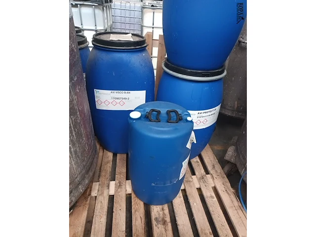 Lot 845 - plastiek ton. 4 stuks - afbeelding 2 van  2