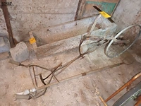 Lot 85 - antieke ploeg en hooivork - afbeelding 2 van  2