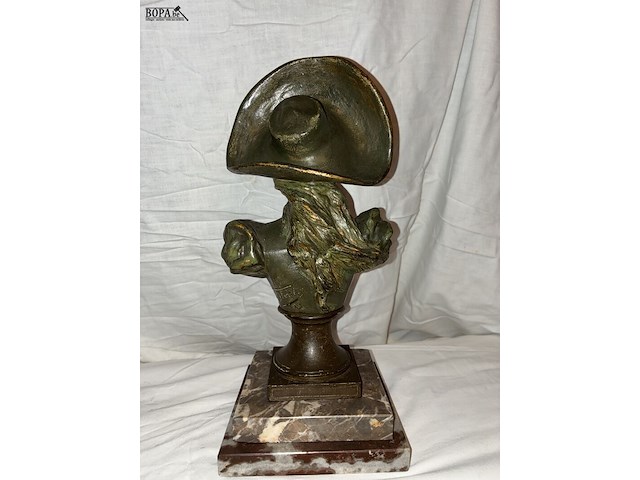 Lot 85 - beeld brons, marmeren voet, van der straeten, vrouw met hoed - afbeelding 5 van  5