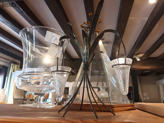 Lot 85 - glaswerk. 3 stuks - afbeelding 3 van  3