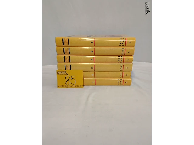 Lot 85 - lot boeken, geschiedenis van 2e wereldoorlog, 6 delen - afbeelding 1 van  1