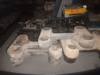 Lot 85 - onderdelen voor truck en trailer - afbeelding 2 van  5