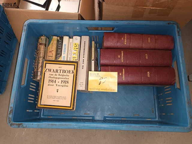 Lot 85 - oude boeken. 12 stuks - afbeelding 1 van  3