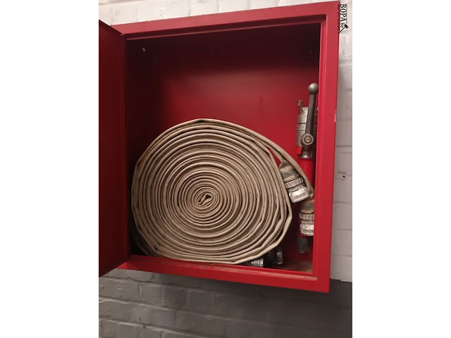 Lot 854 - brandhaspel - afbeelding 2 van  2