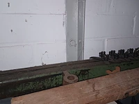 Lot 857 - wandrek met haken en inhoud - afbeelding 3 van  3