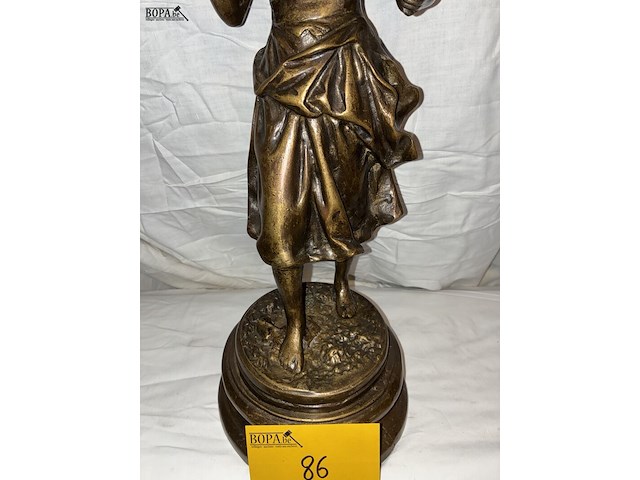 Lot 86 - beeld zamac of brons, 'de verleiding' - afbeelding 3 van  4