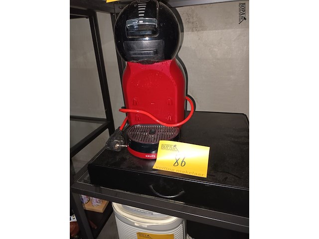 Lot 86 - espressomachine krups en lade voor cups - afbeelding 1 van  4