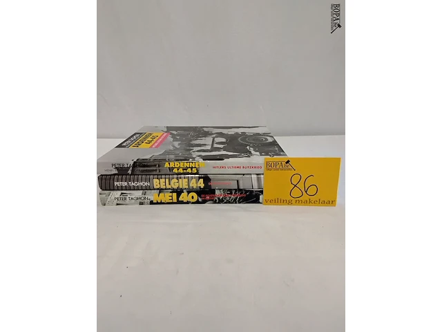 Lot 86 - lot boeken, 1e en 2e wereldoorlog p. taghon, 3 stuks - afbeelding 1 van  1