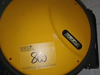 Lot 860 - luchtcompressor haspel - afbeelding 3 van  3