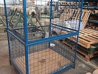 Lot 867 - gitterbox - afbeelding 1 van  3