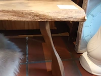 Lot 87 - houten salontafel - afbeelding 3 van  4