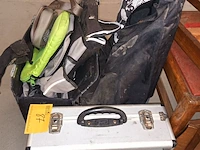 Lot 87 - trolley, koffer en tassen. 8 stuks - afbeelding 1 van  3