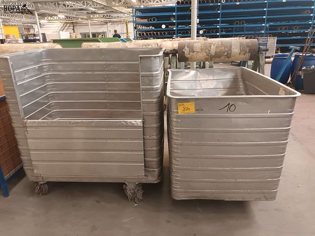 Lot 870 - aluminium mobiele bak - afbeelding 1 van  6