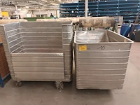 Lot 870 - aluminium mobiele bak - afbeelding 1 van  6