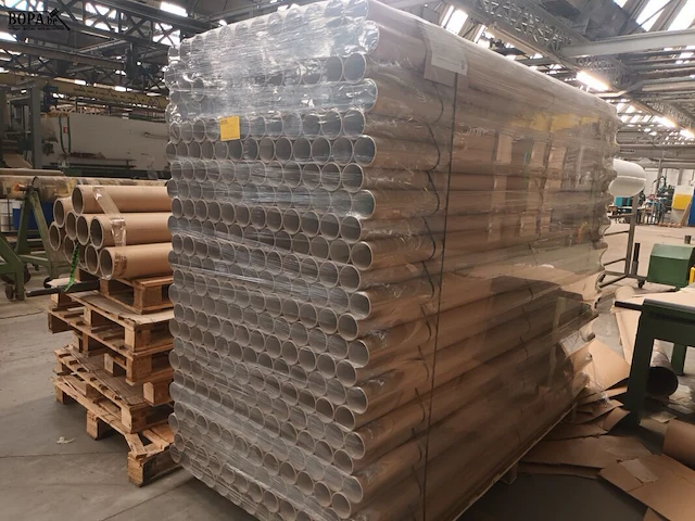 Lot 874 - pallet kartonnen kokers - afbeelding 4 van  4