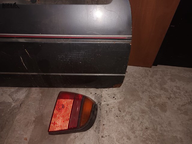 Lot 88 - auto onderdelen vw golf 2 - afbeelding 2 van  3