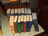 Lot 88 - boeken - afbeelding 1 van  3