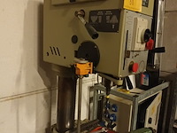 Lot 88 - kolomboormachine erlo - afbeelding 2 van  6