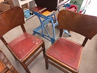 Lot 88 - vintage eetkamerstoelen. 4 stuks - afbeelding 2 van  2