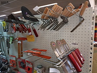 Lot 89 - handgereedschap voor metsers. 62 stuks - afbeelding 3 van  5