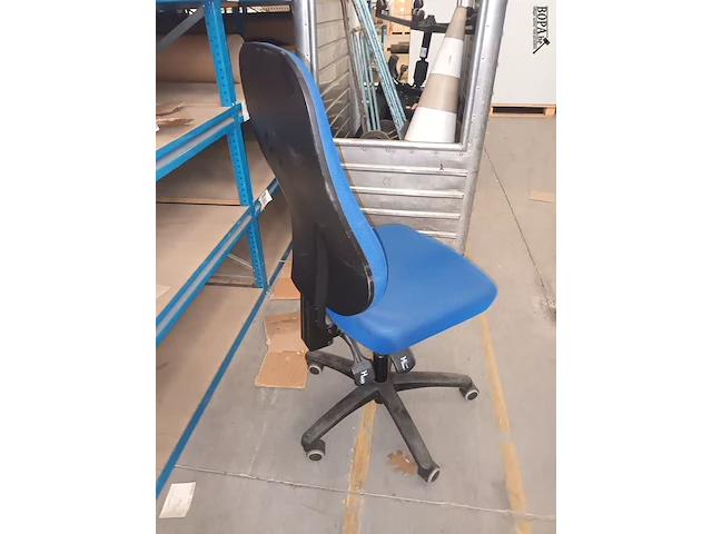Lot 897 - bureaustoel - afbeelding 2 van  2