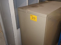 Lot 899 - dossierkast - afbeelding 1 van  3