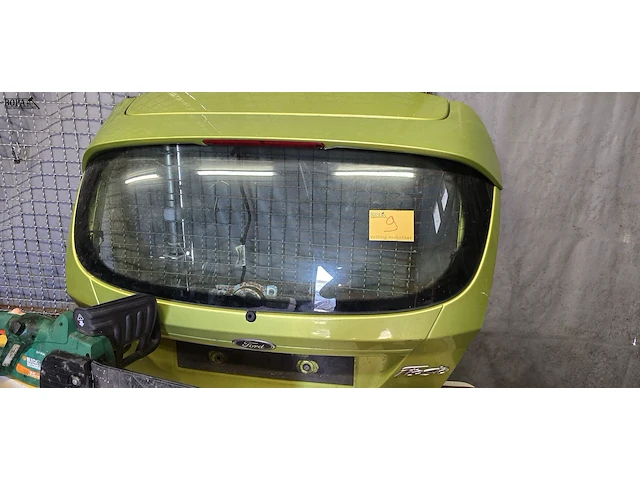 Lot 9 - achterklep ford fiesta - afbeelding 1 van  3