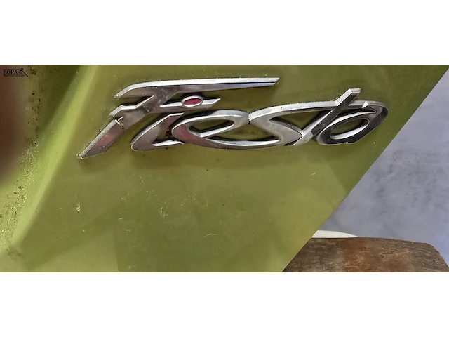 Lot 9 - achterklep ford fiesta - afbeelding 3 van  3