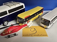 Lot 9 - busje, helikopter en 2 lijn bussen - afbeelding 1 van  4