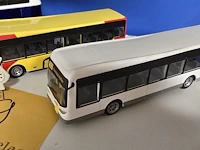 Lot 9 - busje, helikopter en 2 lijn bussen - afbeelding 3 van  4