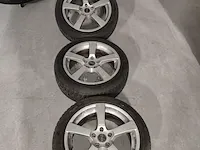 Lot 9 - evo racing velgen met winterbanden - 4 stuks - afbeelding 3 van  8