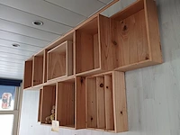 Lot 9 - houten wijnbakjes - afbeelding 3 van  3