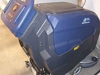 Lot 9 - industriële poetsmachine sauber - afbeelding 1 van  4