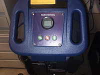 Lot 9 - industriële poetsmachine sauber - afbeelding 2 van  4