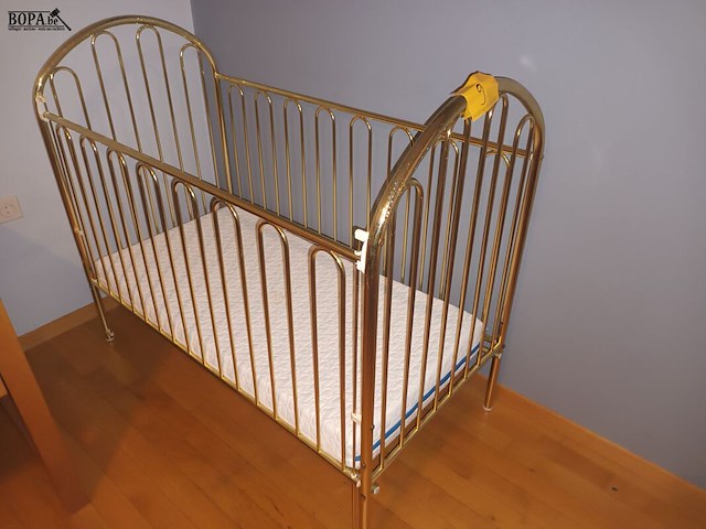 Lot 9 - kinderbed - afbeelding 2 van  3