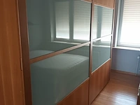 Lot 9 - kleerkast - afbeelding 3 van  4