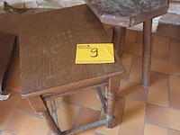 Lot 9 - krukje en bijzettafeltje - afbeelding 1 van  3