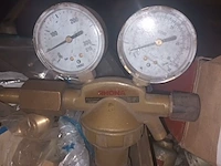 Lot 9 - lot diverse drukmeters - afbeelding 5 van  6