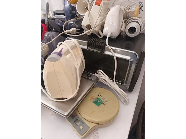 Lot 9 - lot keuken elektro - afbeelding 5 van  5