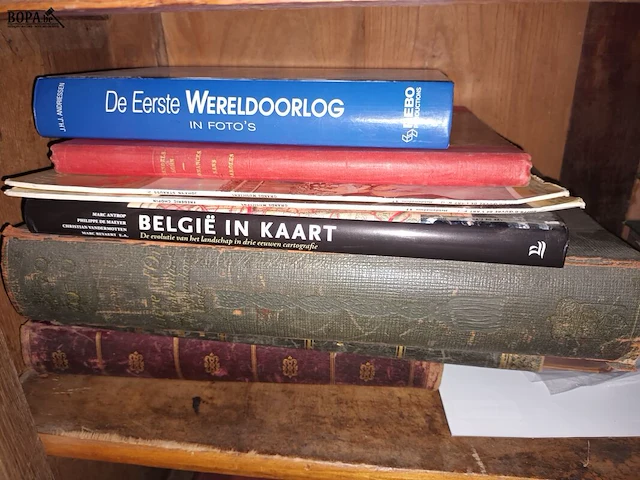 Lot 9 - lot oude boeken - afbeelding 6 van  8