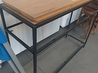 Lot 9 - metalen rek met legplanken - afbeelding 2 van  3