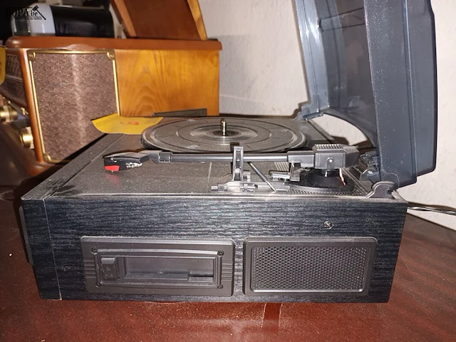 Lot 9 - muziek digitaliseer toestel medion - afbeelding 3 van  4