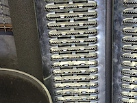 Lot 9 - oprijplaten 2stuks - afbeelding 2 van  3