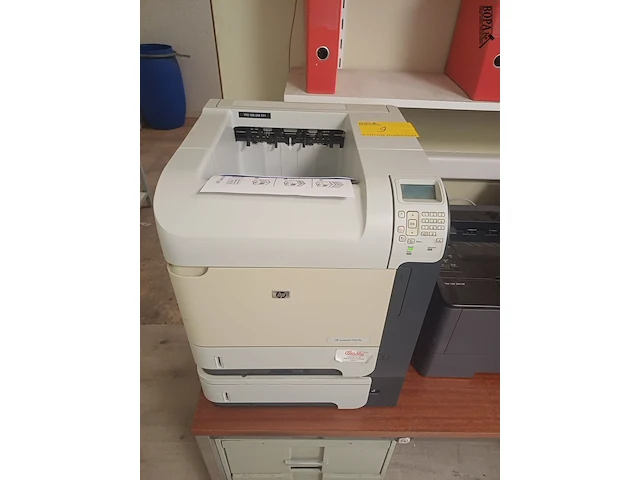 Lot 9 - printer hp laserjet - afbeelding 1 van  5