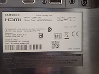Lot 9 - samsung computerschermen - 2 stuks - afbeelding 3 van  3