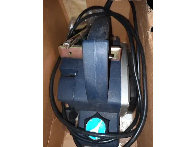 Lot 9 - schaafmachine powerplus - afbeelding 3 van  3
