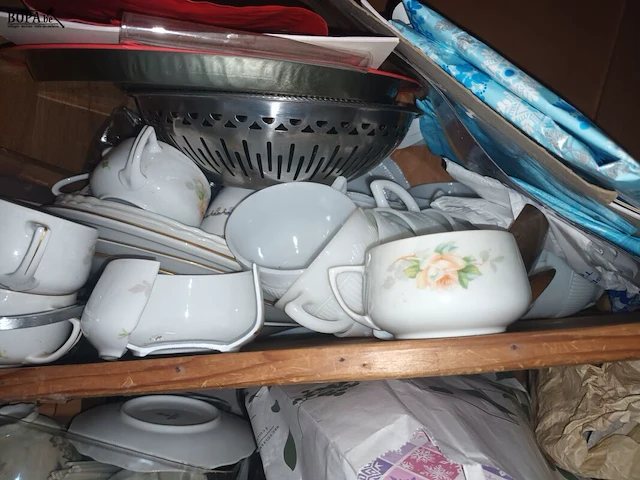 Lot 9 - servies en bestek - afbeelding 2 van  4
